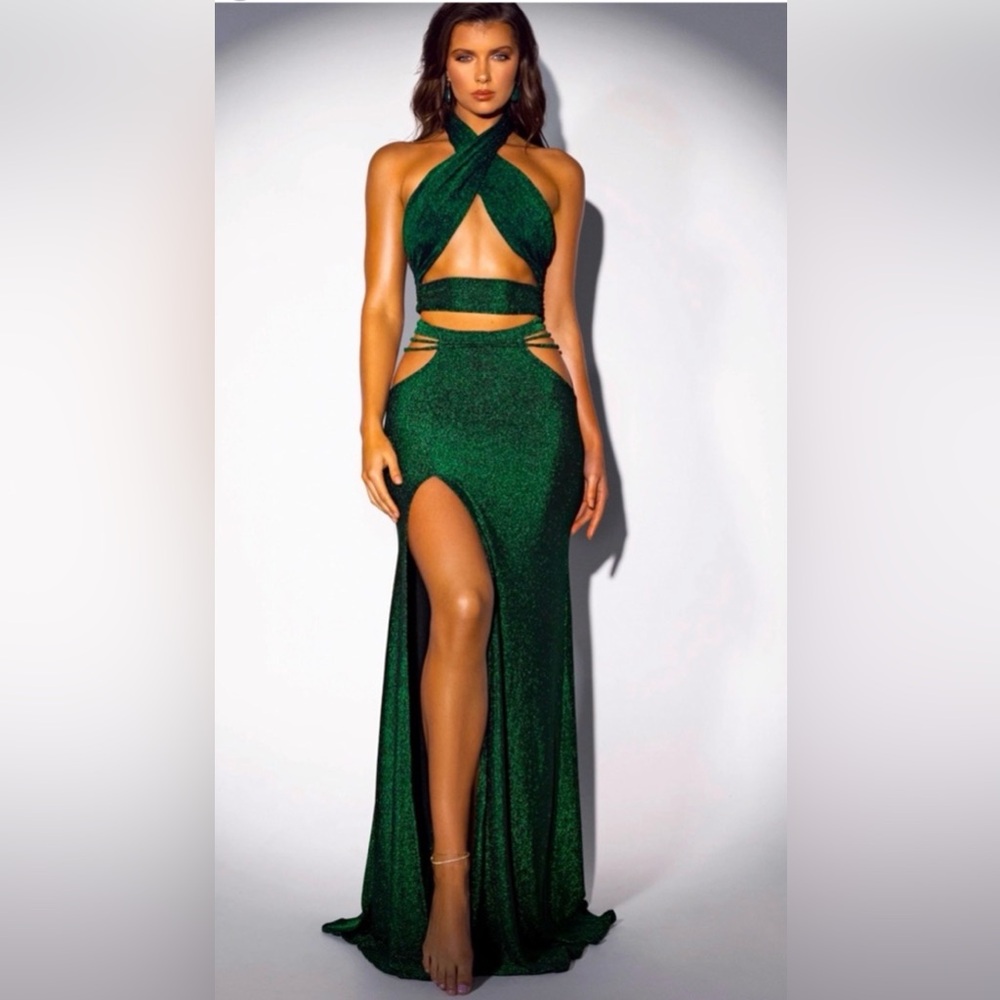 Abyss By Abby Coral Bay 2 Piece Set Shimmering Emerald Backless Dress